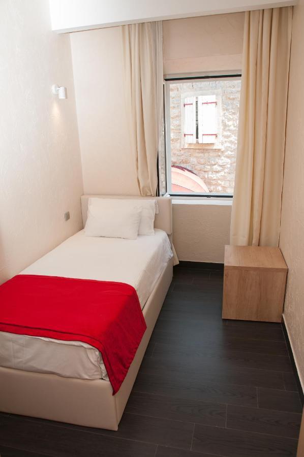 Hotel Astoria Budva Exterior foto