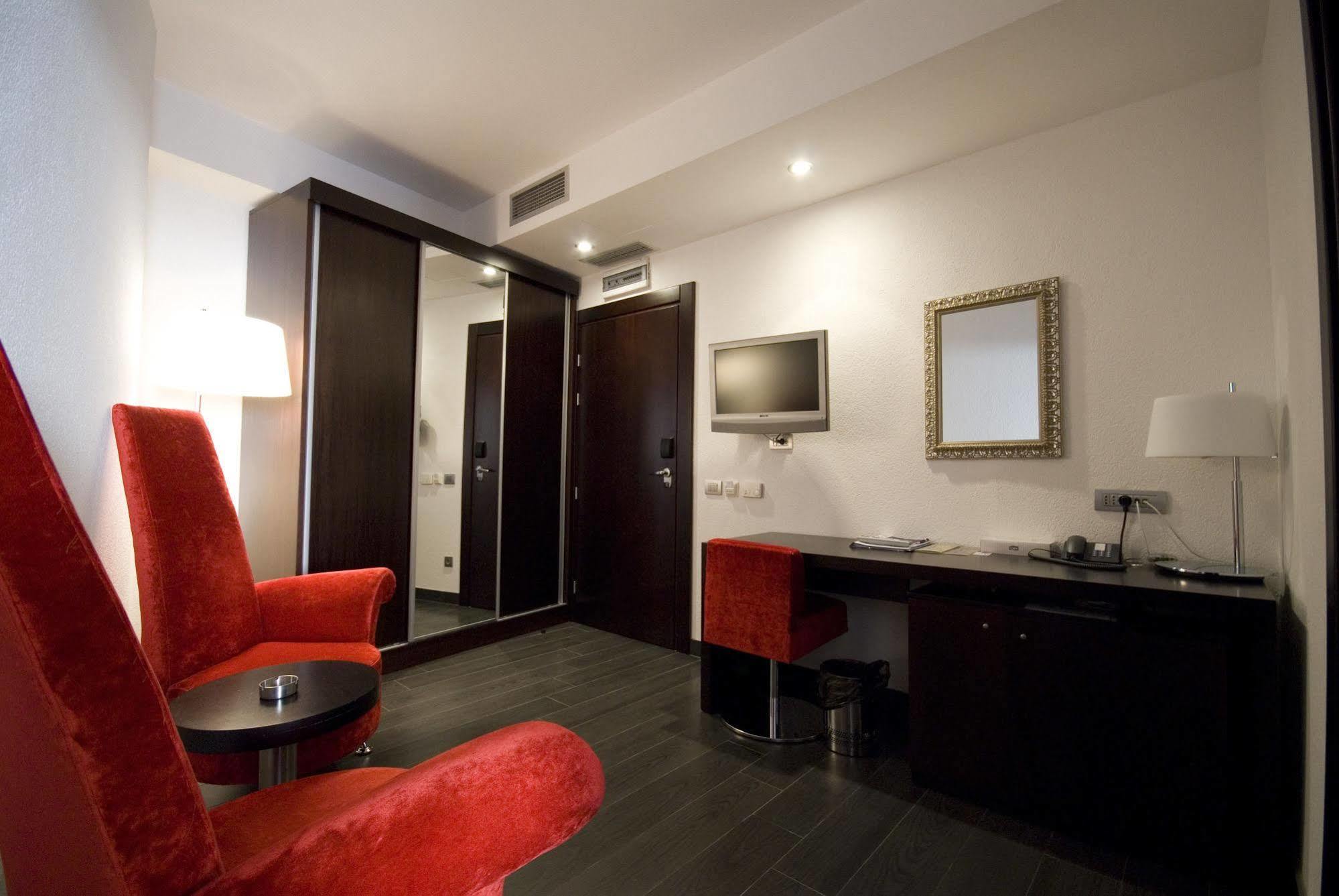 Hotel Astoria Budva Quarto foto
